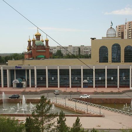 1-Комнатная Квартира На Набережной 巴甫洛达尔 外观 照片